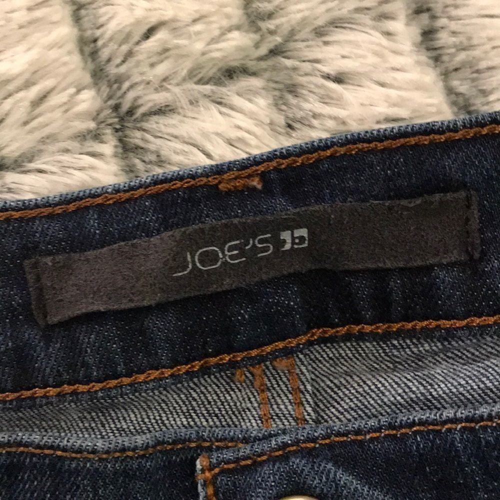 Joe’s jeans shorts Size 25! - Picture 2 of 7